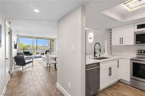 25804 Cockleshell Dr 314, Bonita Springs FL - photo 6 of 31