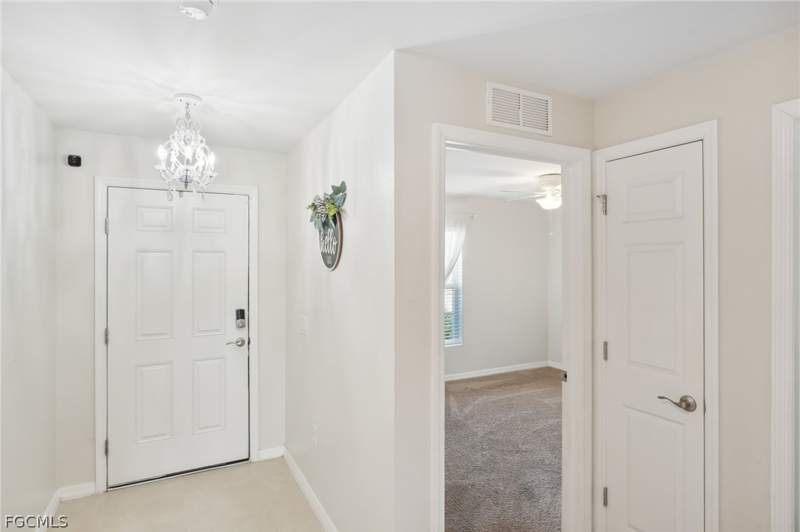 4 bedroom SingleFamilyResidence at 3306 Acapulco Cir, Entrada, Cape Coral — photo 5