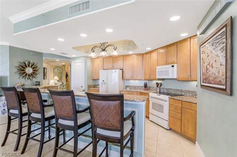 3426 Hancock Bridge Pkwy 501, North Fort Myers FL - photo 10 of 37