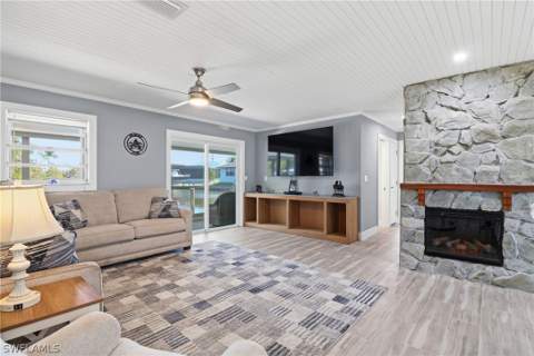 2740 Sanibel Blvd, St James City FL - photo 14 of 50