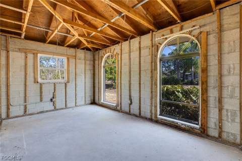 3739 Liberty Sq, Fort Myers FL - photo 19 of 29