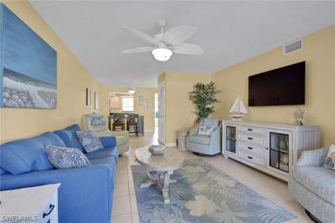 315 Saint Andrews Blvd C5, Naples FL - photo 10 of 40