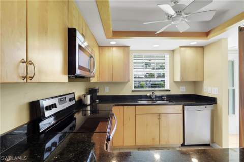 315 Saint Andrews Blvd C5, Naples FL - photo 6 of 40