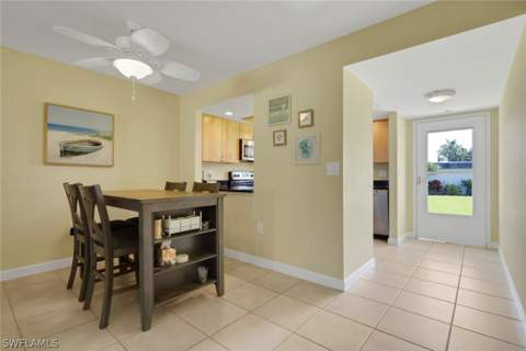 315 Saint Andrews Blvd C5, Naples FL - photo 7 of 40