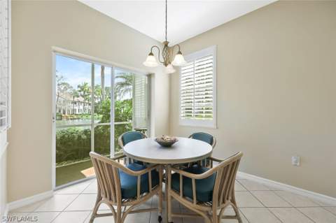 2180 Hawksridge Dr 2002, Naples FL - photo 11 of 29
