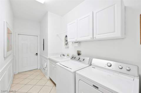 2180 Hawksridge Dr 2002, Naples FL - photo 19 of 29