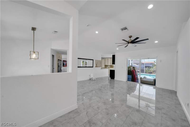 4 bedroom SingleFamilyResidence at 3305 5th St SW, Lehigh Acres, Lehigh Acres — photo 3