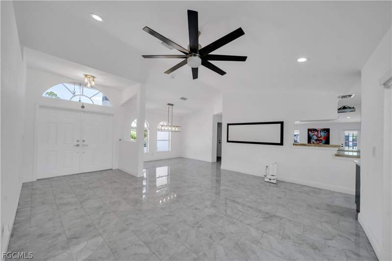 4 bedroom SingleFamilyResidence at 3305 5th St SW, Lehigh Acres, Lehigh Acres — photo 4