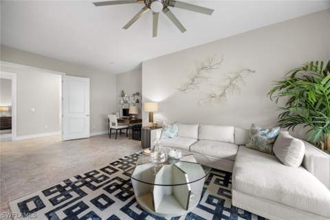 7825 Hawthorne Dr 2103, Naples FL - photo 22 of 48