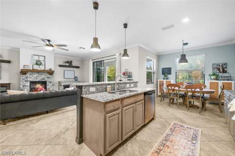 4754 Abaca Cir, Naples FL - photo 11 of 49
