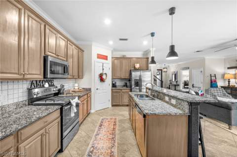 4754 Abaca Cir, Naples FL - photo 12 of 49