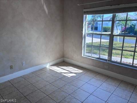 10741 Maui Cir, Estero FL - photo 13 of 21