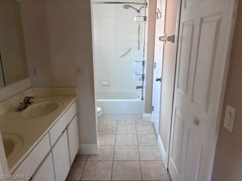 10741 Maui Cir, Estero FL - photo 7 of 21