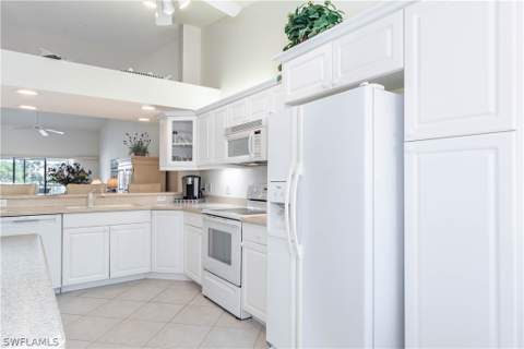 6830 Beach Resort Dr 12, Naples FL - photo 6 of 43