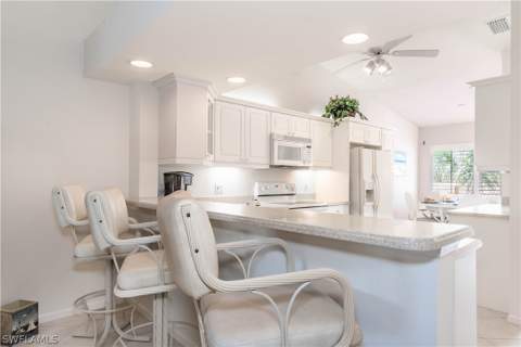 6830 Beach Resort Dr 12, Naples FL - photo 9 of 43