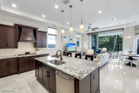 2106 Modena Ct, Naples FL - photo 12 of 42