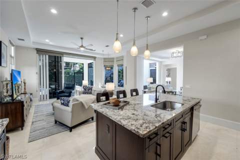 2106 Modena Ct, Naples FL - photo 13 of 42