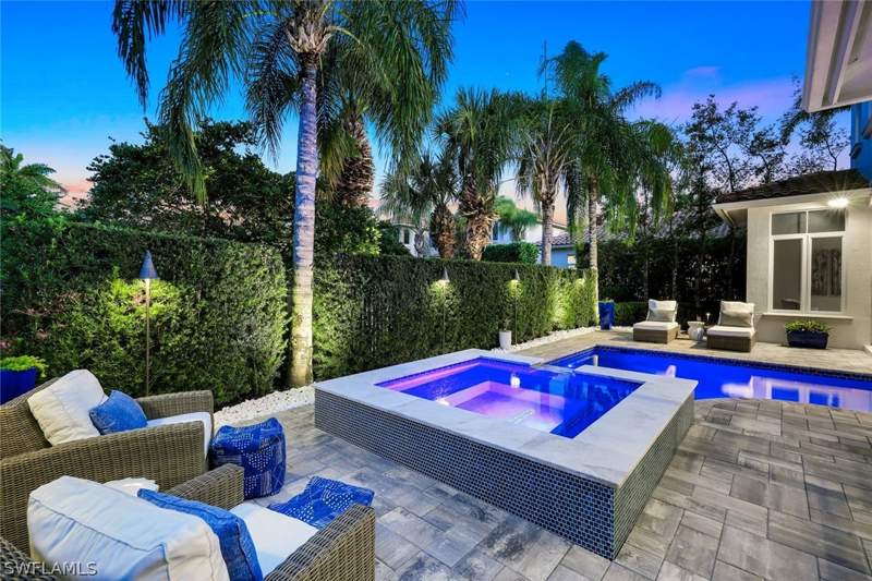 4 bedroom SingleFamilyResidence at 2106 Modena Ct, Torino, Naples — photo 4