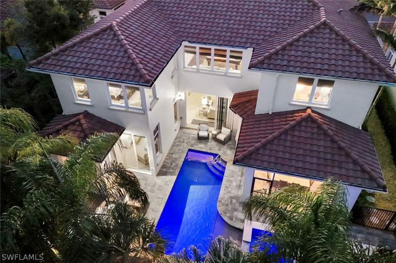 4 bedroom SingleFamilyResidence at 2106 Modena Ct, Torino, Naples — photo 5