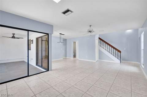 1423 SW Courtyards Ter 70, Cape Coral FL - photo 6 of 22
