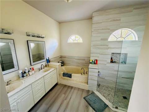 3960 1st Ave NW, Naples FL - photo 14 of 25