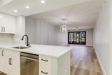 2445 W Gulf Dr 6D, Sanibel FL - photo 11 of 42