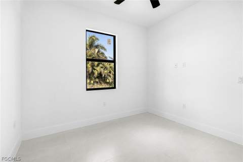 1102 NE 4th Pl, Cape Coral FL - photo 14 of 25