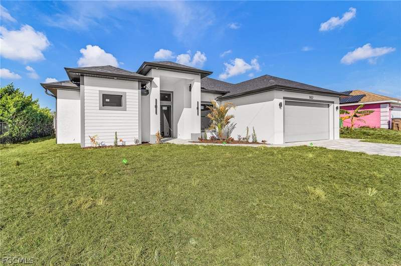 3 bedroom SingleFamilyResidence at 1102 NE 4th Pl, Cape Coral, Cape Coral — photo 2