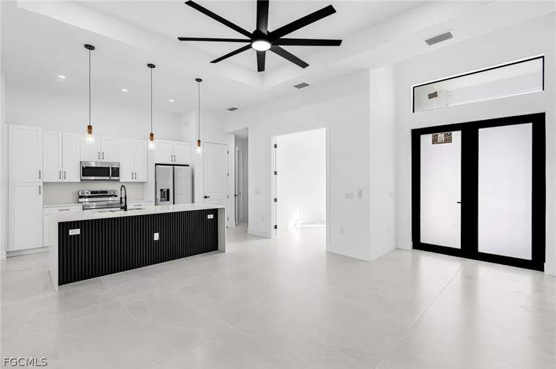3 bedroom SingleFamilyResidence at 1102 NE 4th Pl, Cape Coral, Cape Coral — photo 5