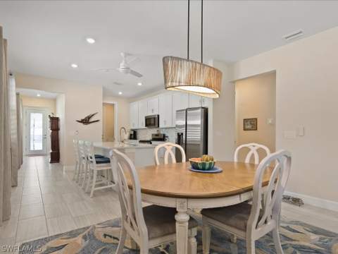1923 Sierra Ct, Naples FL - photo 9 of 50