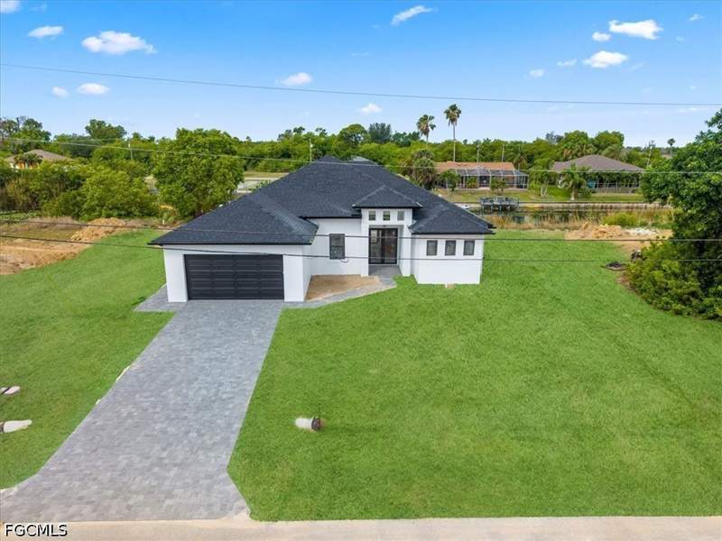 4 bedroom SingleFamilyResidence at 502 NE 5th Pl, Cape Coral, Cape Coral — photo 4