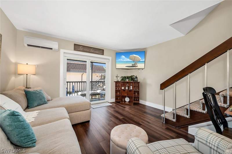2 bedroom Condominium at 87 N Collier Blvd J15, Island Manor Apts, Marco Island — photo 2