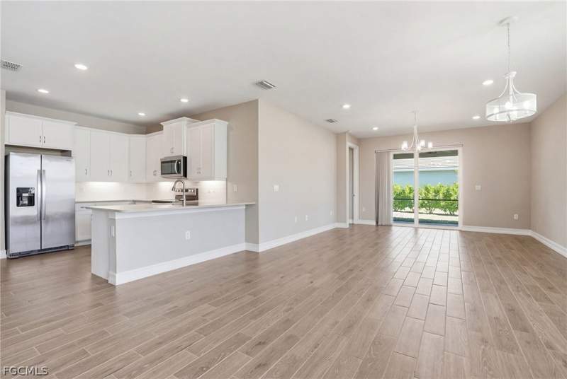 2 bedroom Attached at 1193 Enbrook Loop, Enbrook, Naples — photo 2