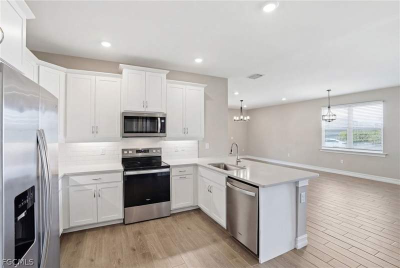 2 bedroom Attached at 1193 Enbrook Loop, Enbrook, Naples — photo 4