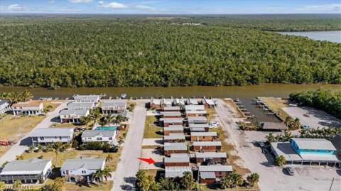 825 Copeland Ave S 20, Everglades City FL - photo 19 of 26