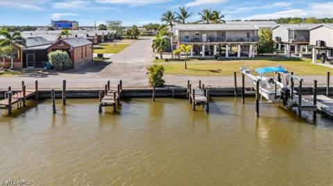 825 Copeland Ave S 20, Everglades City FL - photo 8 of 26