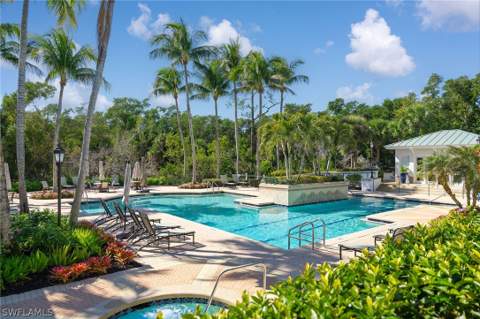 445 Cove Tower Dr 1001, Naples FL - photo 22 of 26