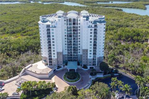 445 Cove Tower Dr 1001, Naples FL - photo 23 of 26