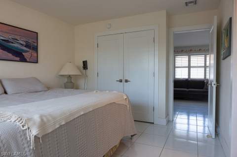 550 Broad Ave S 550, Naples FL - photo 13 of 28