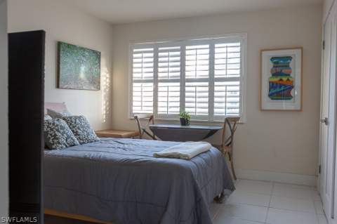 550 Broad Ave S 550, Naples FL - photo 16 of 28