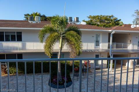 550 Broad Ave S 550, Naples FL - photo 21 of 28