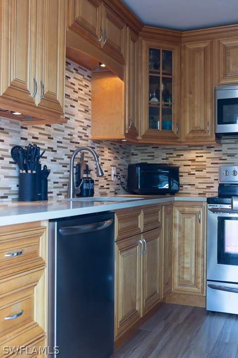 550 Broad Ave S 550, Naples FL - photo 8 of 28