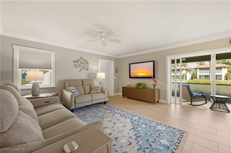 2 bedroom Condominium at 1155 Sandpiper St B7, Harbor Lakes Of Naples, Naples — photo 3