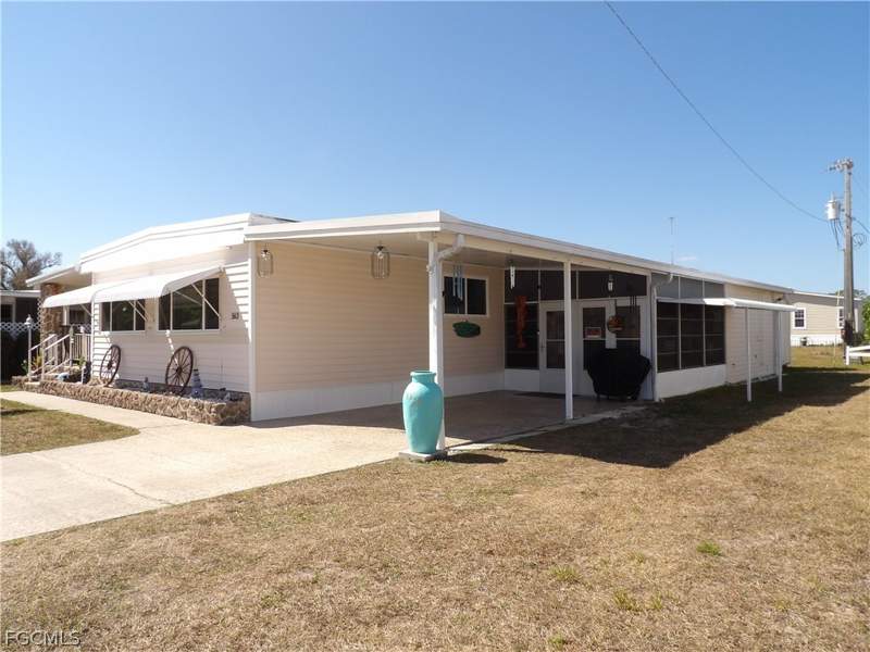 2 bedroom ManufacturedHome at 563 Timber Ln S, Forest Park Mobile Home, North Fort Myers — photo 2