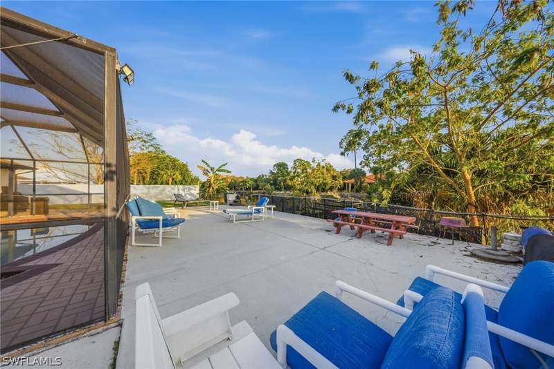 4 bedroom SingleFamilyResidence at 5050 32nd Ave SW, Golden Gate City, Naples — photo 4