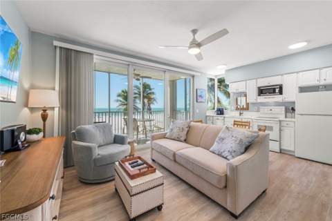 5480 Estero Blvd 103, Fort Myers Beach FL - photo 10 of 50