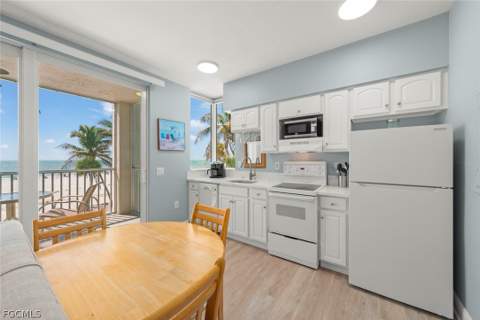 5480 Estero Blvd 103, Fort Myers Beach FL - photo 19 of 50