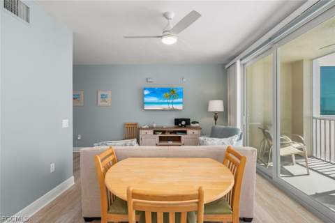 5480 Estero Blvd 103, Fort Myers Beach FL - photo 23 of 50