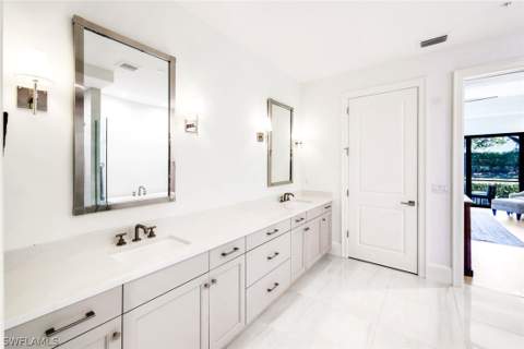 16320 Corsica Way 102, Naples FL - photo 22 of 34