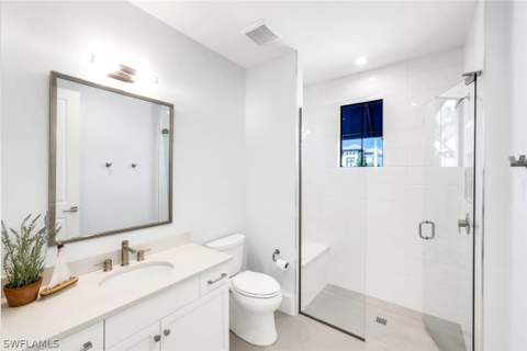 16320 Corsica Way 102, Naples FL - photo 24 of 34